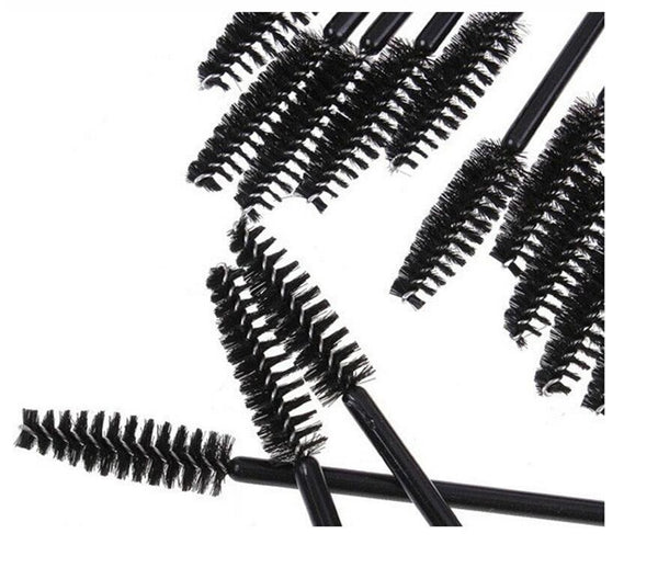 Curvacious Eyelash Brush Set